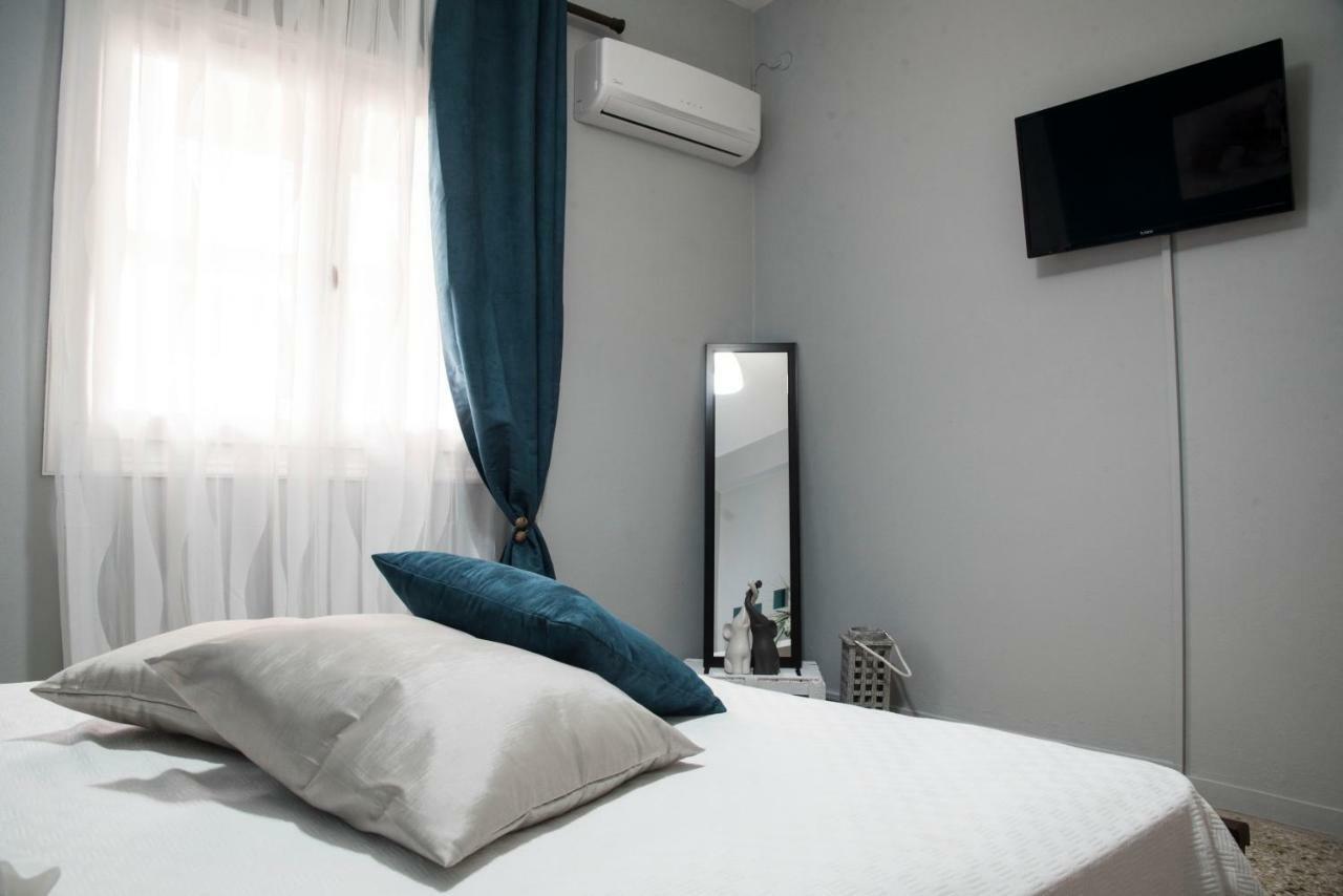 Cobalt Apartment Near Athens Airport Artemida  Exterior foto